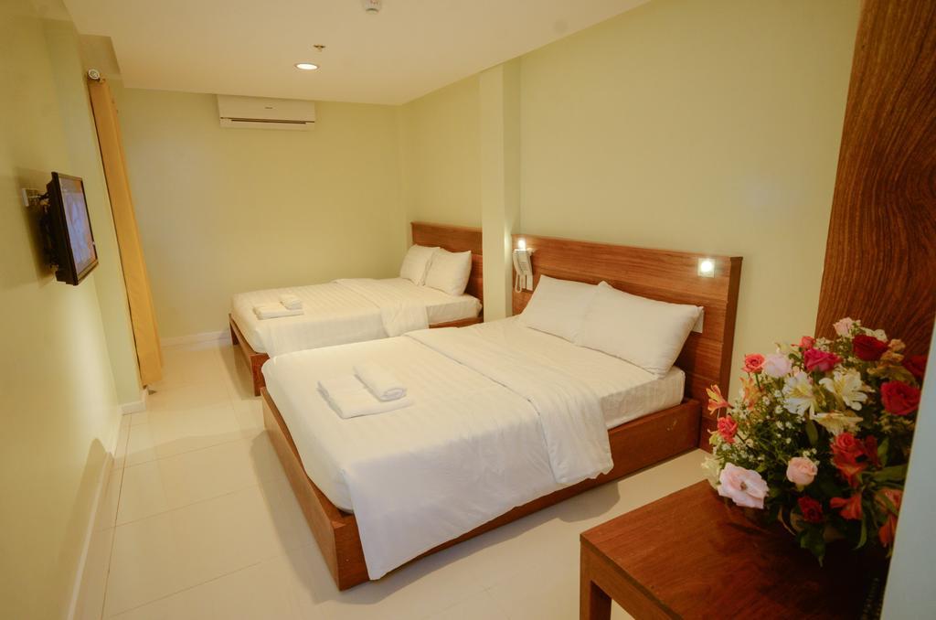 Marianne Hotel Puerto Princesa Room photo