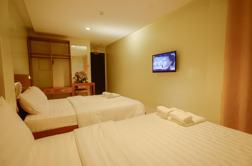 Marianne Hotel Puerto Princesa Room photo